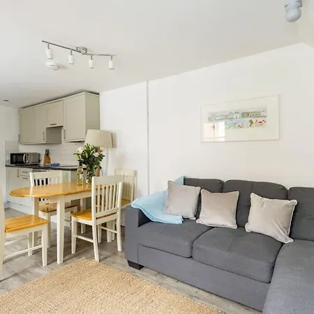 Stunning Cosy In Old Town Sleeps 4 *